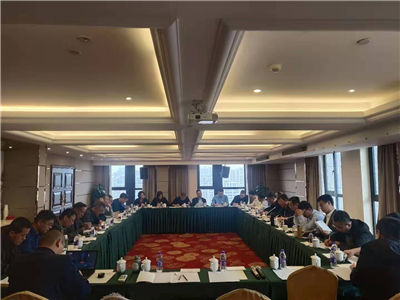 蒙西集團公司組織高管人員外出考察暨黨委中心組2019年第三次集體學習